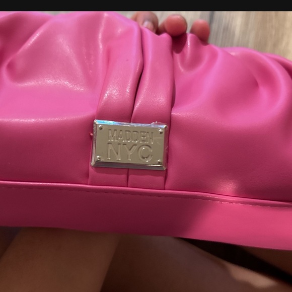 Handbag - Picture 5 of 5